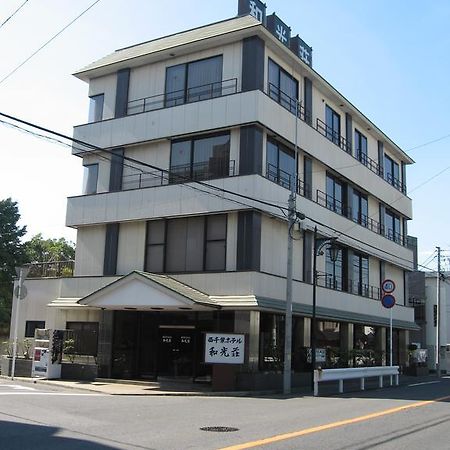 Nishichiba Hotel Wakoso Buitenkant foto